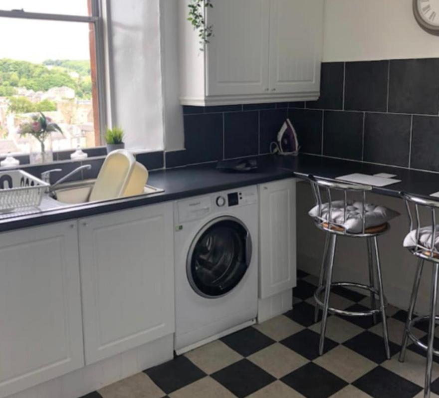 Captivating 2-Bed Apartment In Isle Of Bute Rothesay Eksteriør bilde