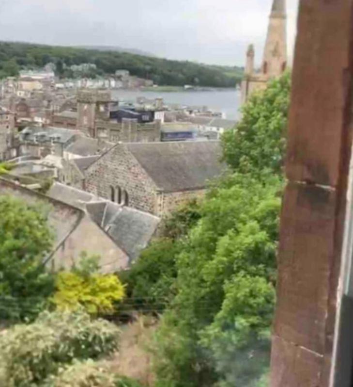 Captivating 2-Bed Apartment In Isle Of Bute Rothesay Eksteriør bilde
