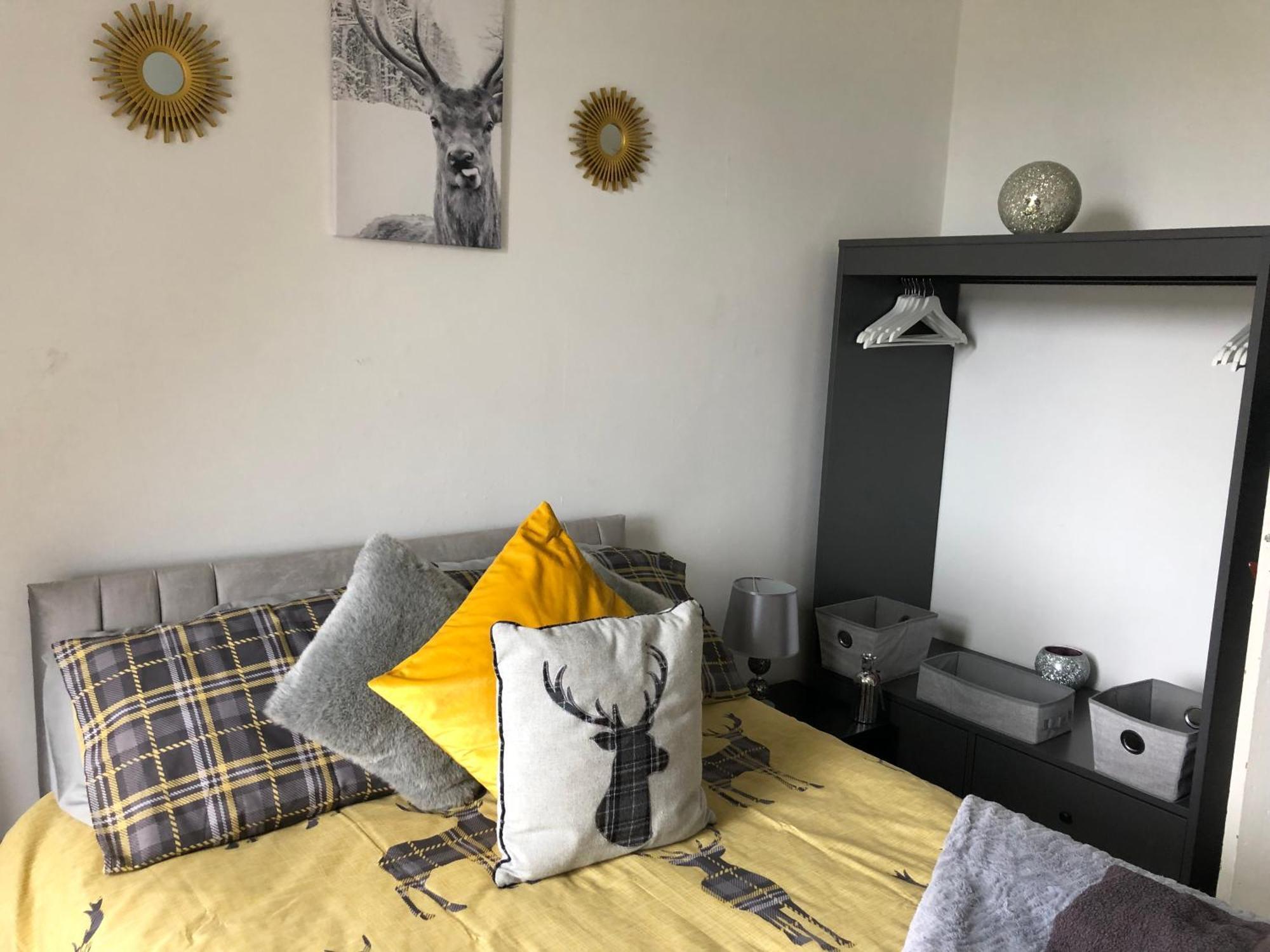 Captivating 2-Bed Apartment In Isle Of Bute Rothesay Eksteriør bilde