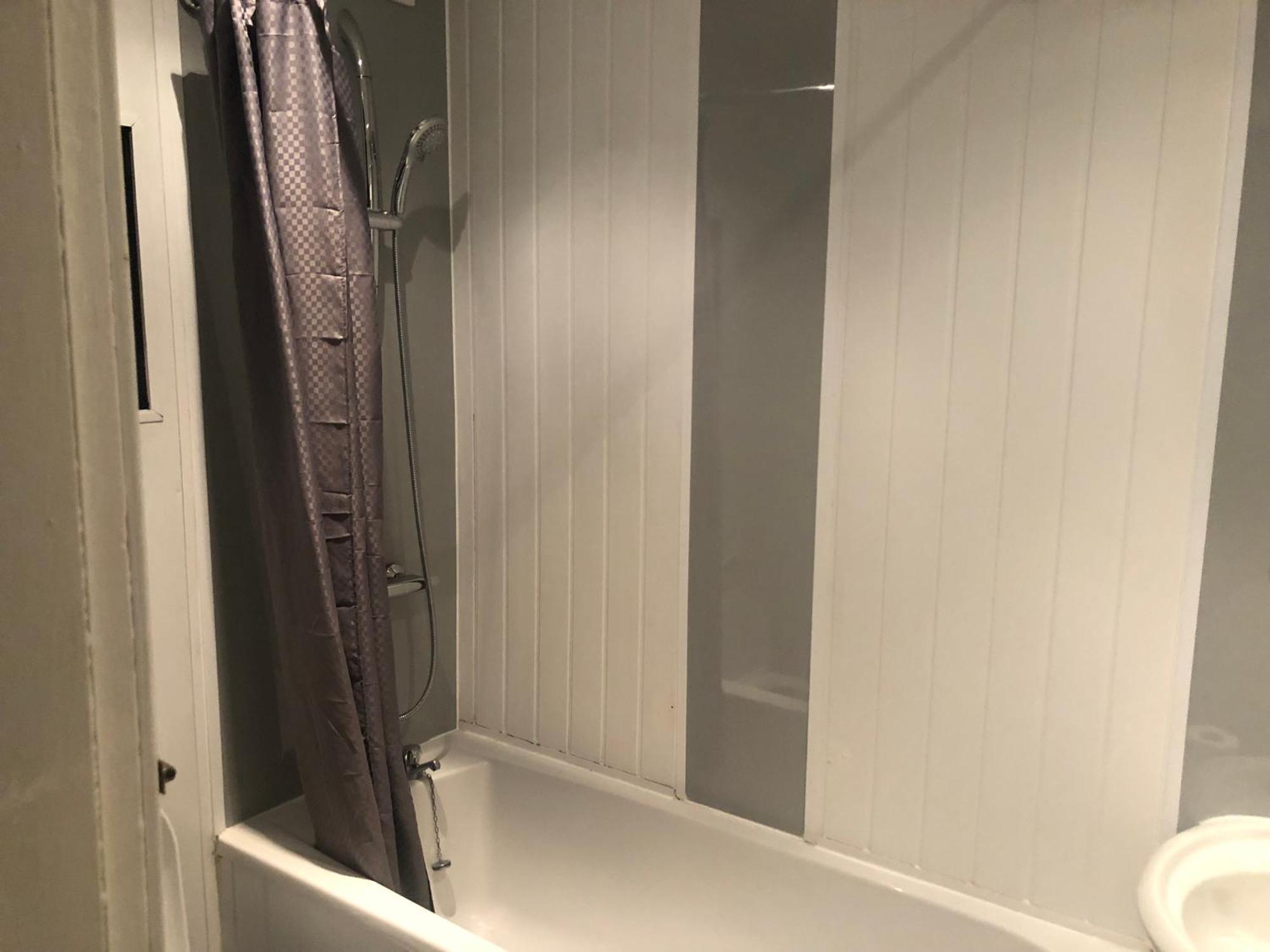 Captivating 2-Bed Apartment In Isle Of Bute Rothesay Eksteriør bilde